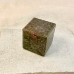 Ruby-Kyanite Cube：圖片 3