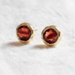Garnet Silver or Gold Stud Earrings：圖片 6